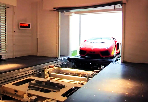 Ferrari ascensor