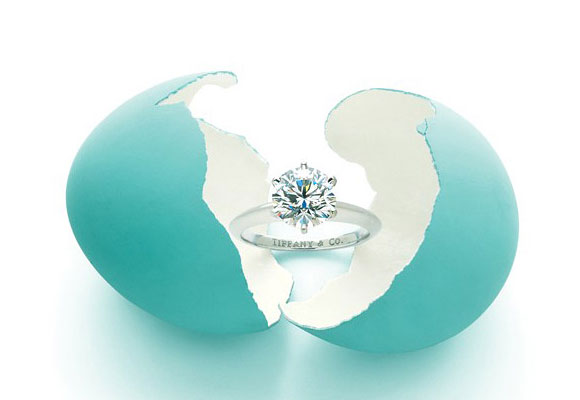 Engagement ring, Tiffany & Co. Make clic to buy it
