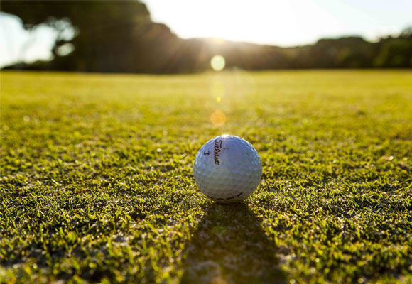 Golf. Foto: pujolestudio