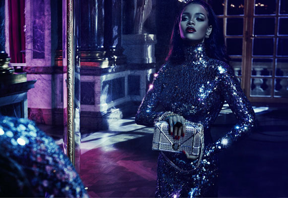 Rihanna para Dior. Haz clic para comprar