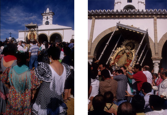 Romería y Salto de la Virgen en Moguer. Haz clic para saber dónde alojarte en la zona