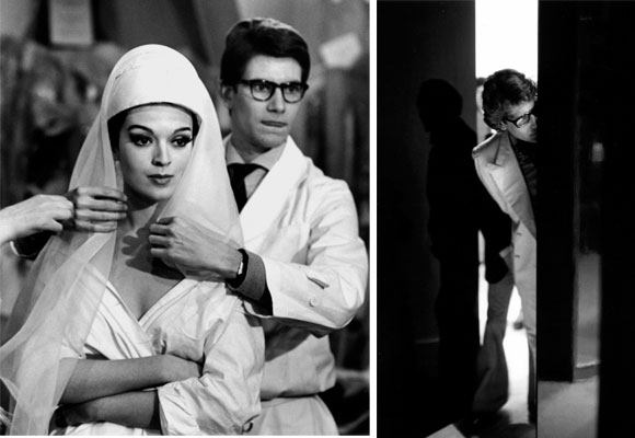 Yves Saint Laurent y Rebecca maniquí durante la preparación de su primera colección, 11 rue Jean-Goujon, París, diciembre 1961 a enero 1962 