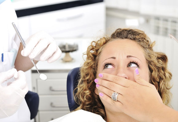 El 75% de las personas adultas tienen miedo al dentista