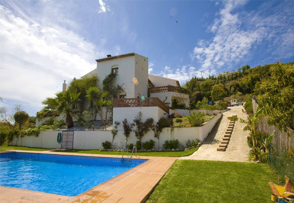 Casa rural en Frigiliana, Granada. Haz clic para reservarla. Foto: homeaway