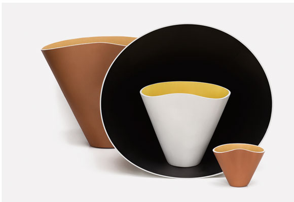 Another beautiful initiative by Jonathan Anderson for Loewe to celebrate leather, the label’s key material.  The leather bowls are by José Luis Bazán, Spanish craftsman and leather expert, who has been invited to realize the collection, inspired by noted potter Lucie Rie and applying a modern take on traditional techniques. Using an age-old method, each piece is submerged in water and then shaped by hand to create one-of-a-kind vessels both decorative and fully-functional. Three sets of 50 unique bowls will be on sale, each, as the brand describe, “forming an ensemble that plays with scale and perception, blurring the boundary between sculpture and design.” 