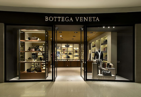 Bottega-Veneta-mens-store-at-Plaza-66-Shanghai