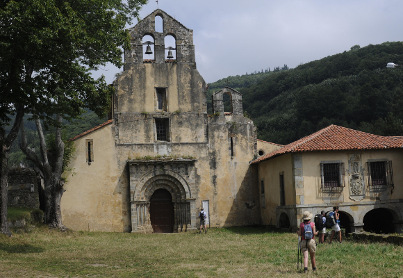 Camino 3 monasterio de Santa María la Real de Obona