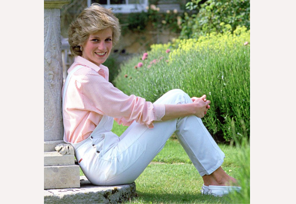 Princesa Diana overall shorts