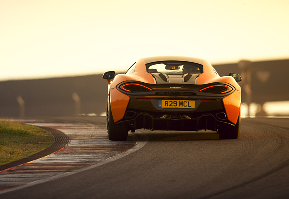 McLaren 2