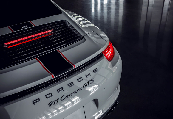 Porsche 4