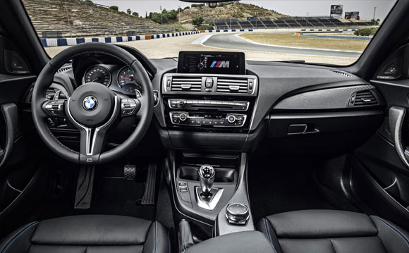 BMW M2, interior