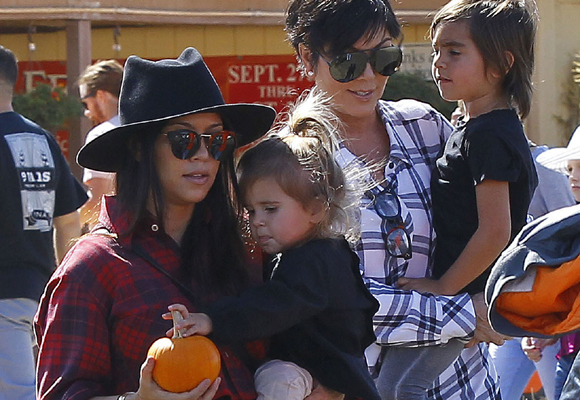 Las Kardashian no se pierden un Halloween en familia
