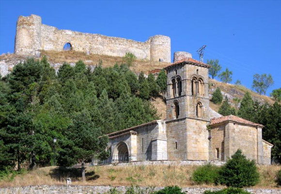 Ermita de Santa Cecilia y Castillo en Aguilar de Campoo