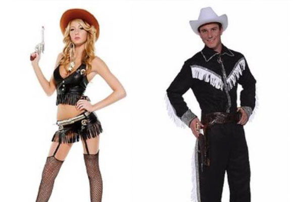 Diferencia de cantidad de tela en los disfraces de cowgirl y cowboy