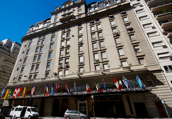 Reserva aquí tu estancia en el Hotel Alvear de Buenos Aires