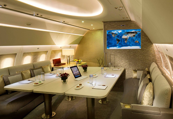 Interior exclusivo del Emirates Luxury Jet