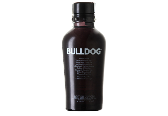 Aquí puedes disfrutar de un gin tonic con ginebra Bulldog