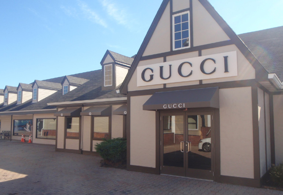 Outlet de Gucci en New Jersey para los que buscan 'gangas' de lujo