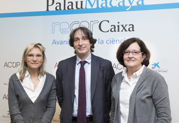 Pilar Prieto (UPF); Jordi Portabella, Fundación Bancaria “la Caixa”, y Laura Bosch (APAL y UB) 