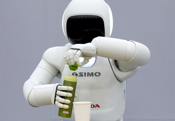 ¿Y si un robot sustituyera a un camarero? Ya los hay en pruebas en Japón