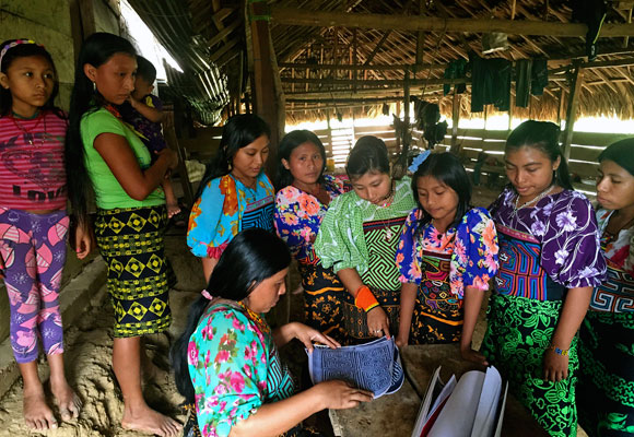 Kuna women at the cooperative which produces Mola Sasa’s fabrics
