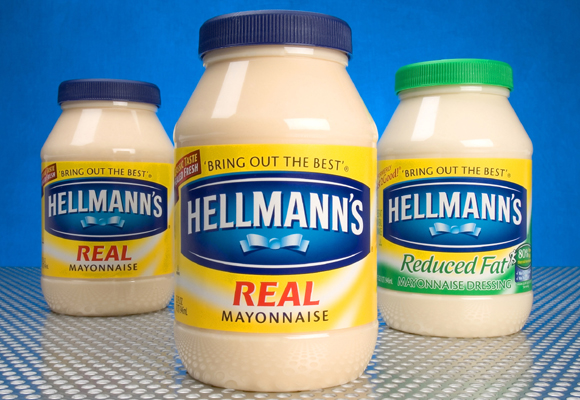 Unilever también cuenta con Hellmann's entre sus marcas. Compra aquí