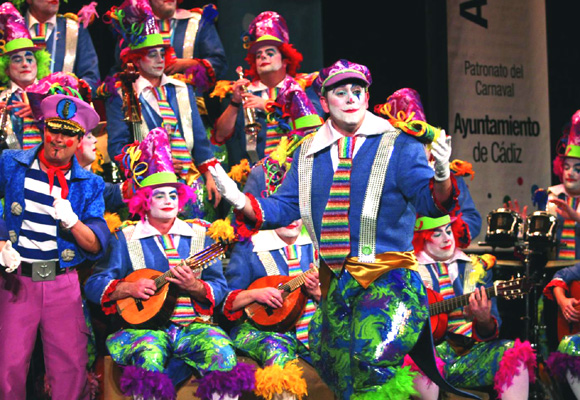 Las chirigotas de Cádiz, el lado más divertido de los carnavales