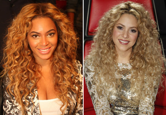Beyoncé y Shakira también lucen con gracia sus rizos
