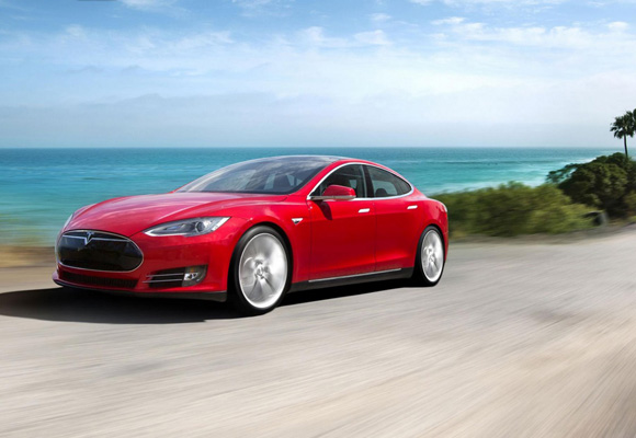Tesla apuesta por vehículos eléctricos para el futuro
