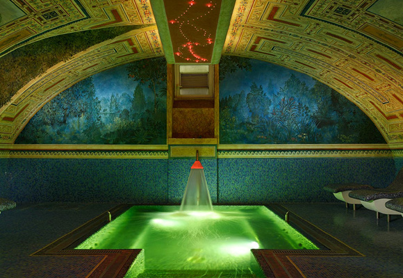 Disfruta de un relajante tratamiento en el spa de Villa Byblos