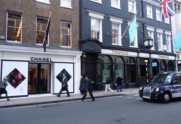 Chanel, una de las firmas de lujo en Bond St