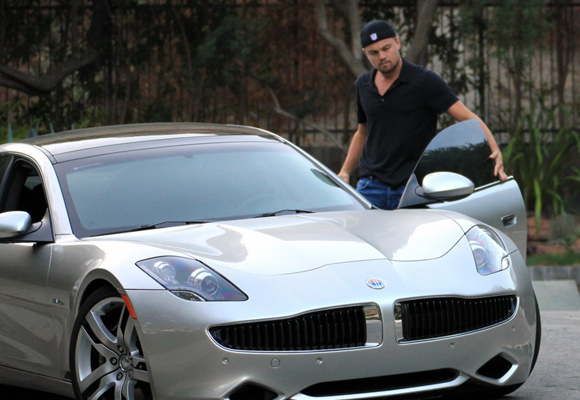 DiCaprio con uno de sus coches ecológicos