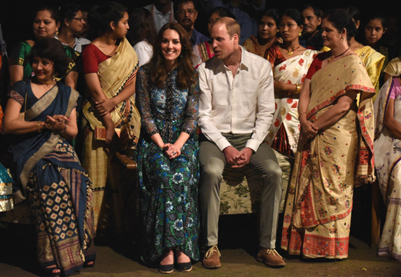 Kate apoyó a los diseñadores locales eligiendo telas y diseños indios