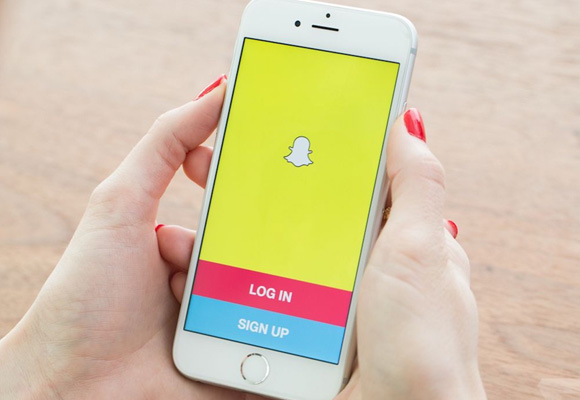 Algunas empresas te piden una solicitud de empleo a través de Snapchat