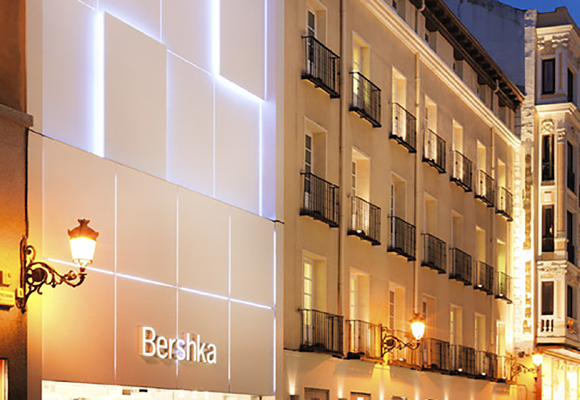 Fachada de Bershka en Madrid